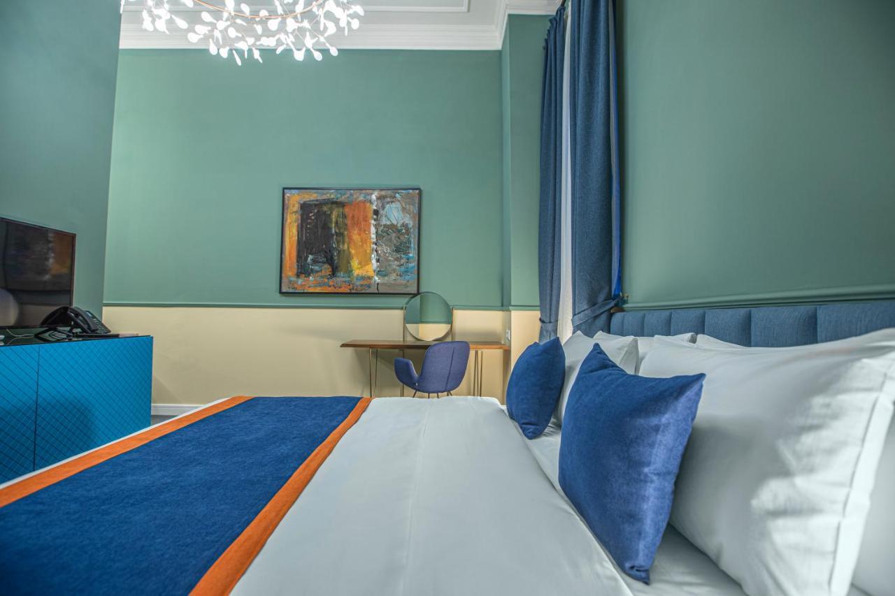 Heritage Hotel And Suites Тбилиси Екстериор снимка