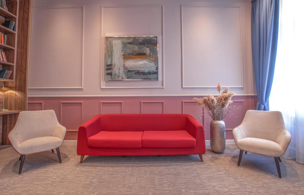 Heritage Hotel And Suites Тбилиси Екстериор снимка