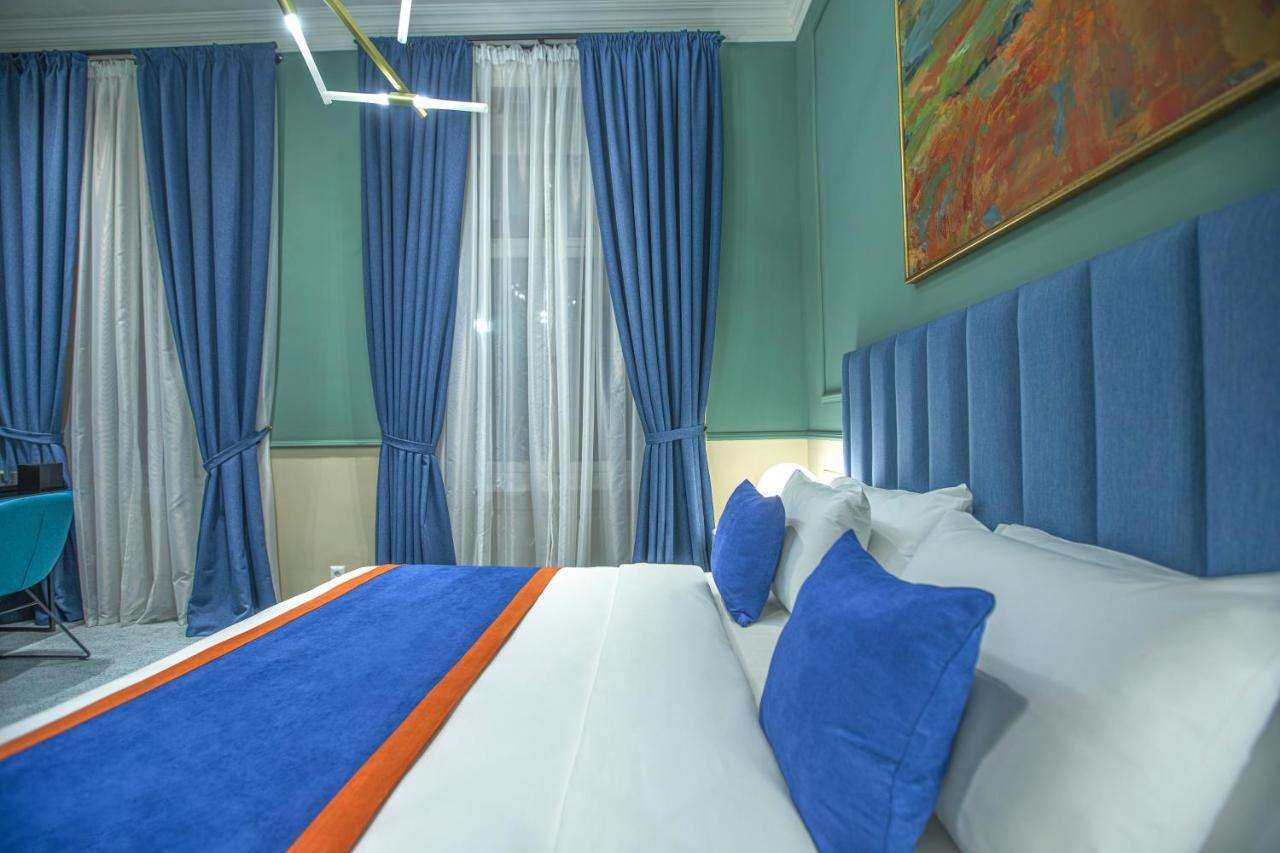 Heritage Hotel And Suites Тбилиси Екстериор снимка