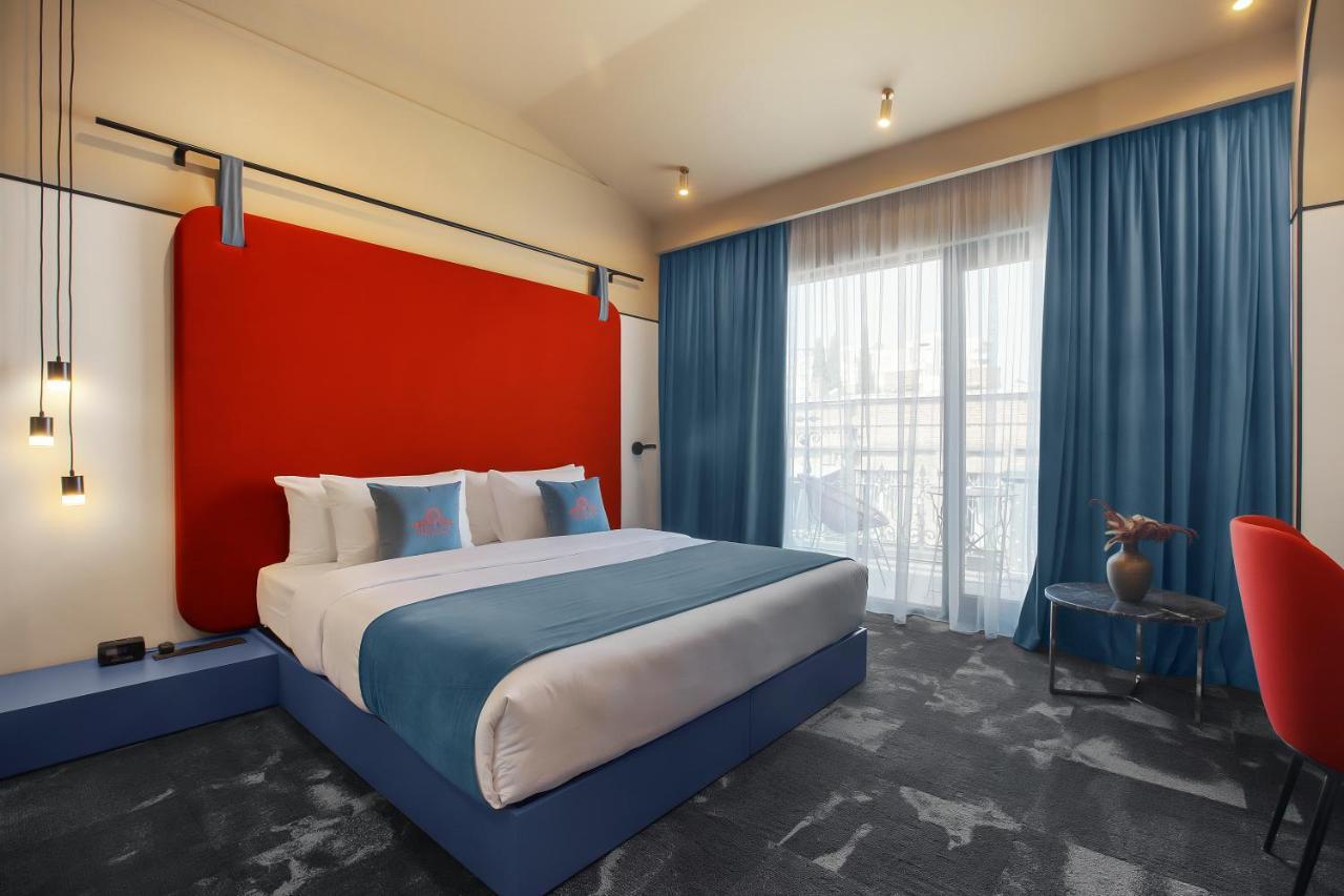 Heritage Hotel And Suites Тбилиси Екстериор снимка