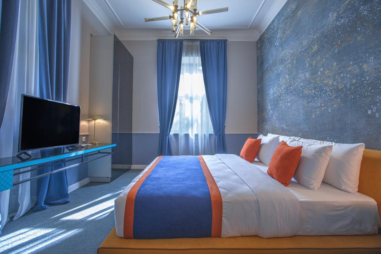 Heritage Hotel And Suites Тбилиси Екстериор снимка